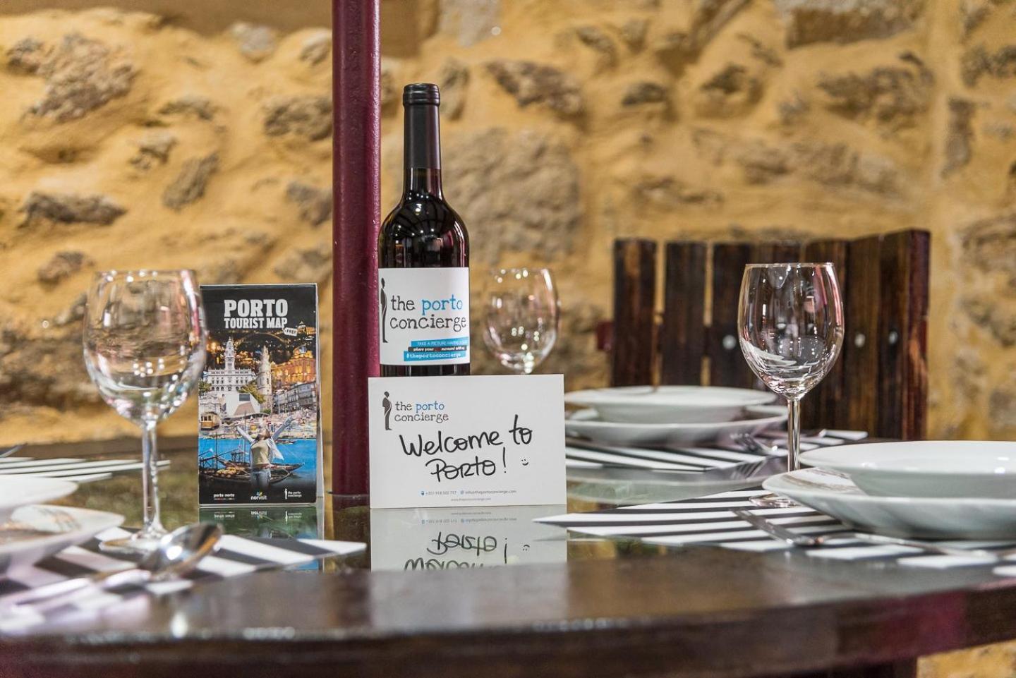 Guestready - Charming Stone Wall Retreat Hotell Vila Nova de Gaia Exteriör bild