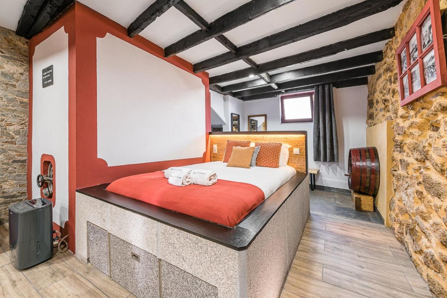 Guestready - Charming Stone Wall Retreat Hotell Vila Nova de Gaia Exteriör bild